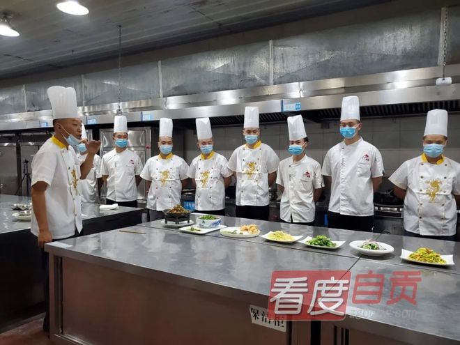 kaiyun官网盐帮菜融入高校后(图2)