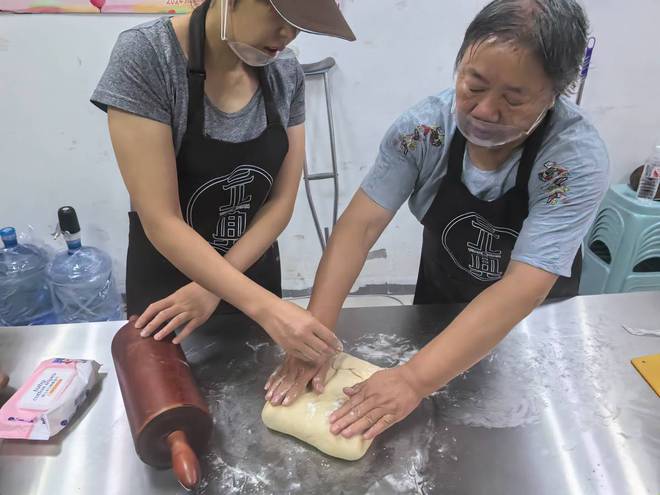 kaiyun官网元想焙家和乐共享：赋能残障人士开启烘焙就业新篇章(图3)