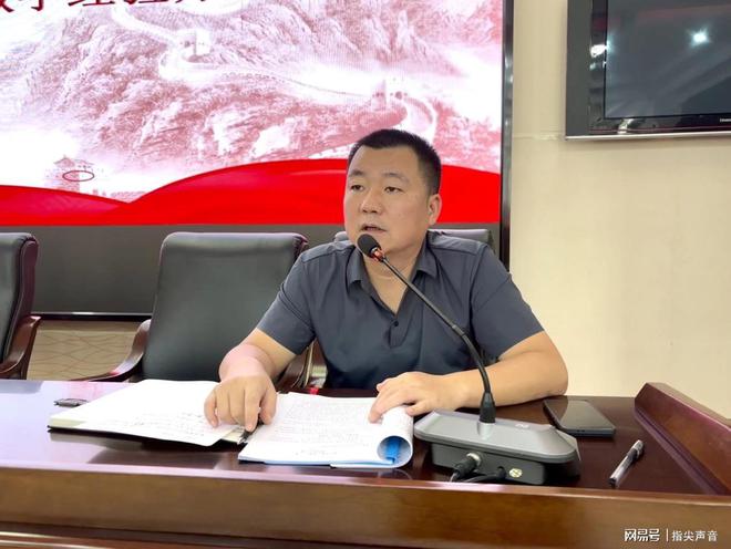 常德市七中举行“且思且研向未来”主题教学论坛kaiyun(图2)