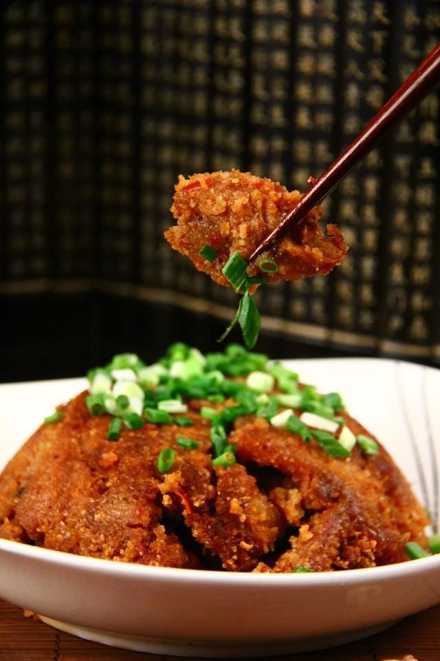 粉蒸肉：软糯香滑舌尖上的传统美味kaiyun(图2)