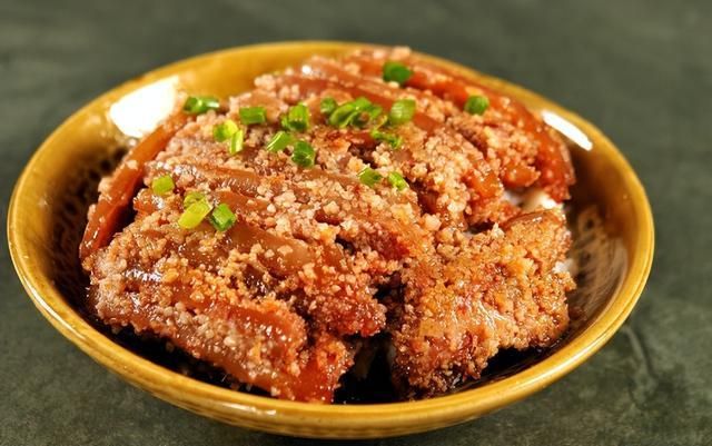 粉蒸肉：软糯香滑舌尖上的传统美味kaiyun(图1)