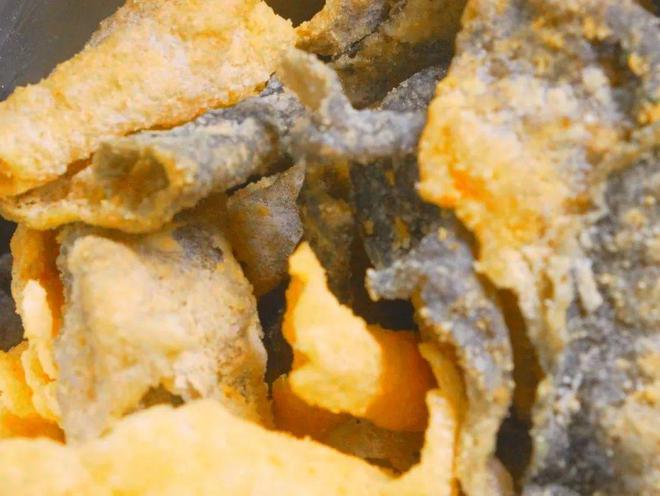 kaiyun这么做鱼的人是天才！每片都是高蛋白入口香酥薄脆秒秒钟就炫光！(图7)