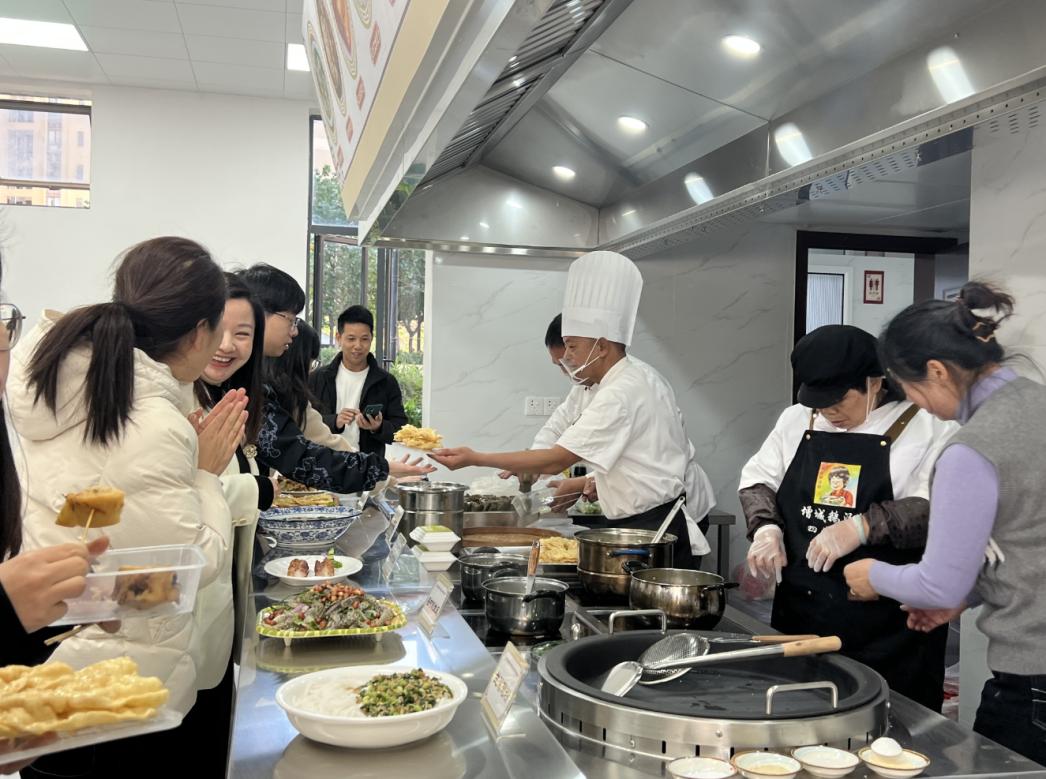 让粤菜文化“薪火相传”！增城一省级粤菜师傅产教融合实训基地揭牌(图4)
