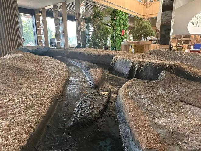 超千斤纸浆复原“都江堰” 74岁古建筑专家首创(图2)