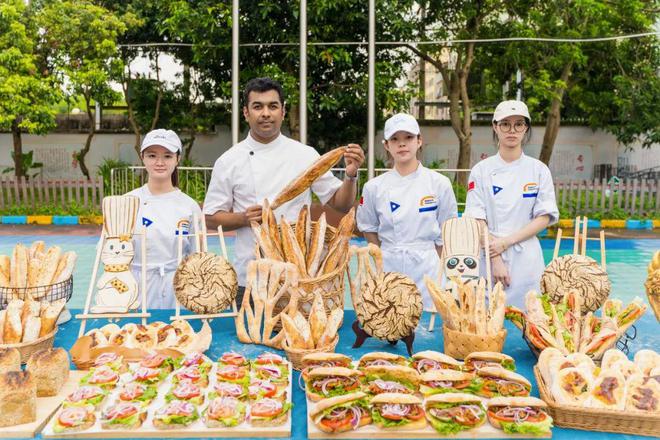 【真实回应】“零基础能学会吗？”“课程听不懂怎么办？”深圳新东方烹饪学校给你答案(图7)