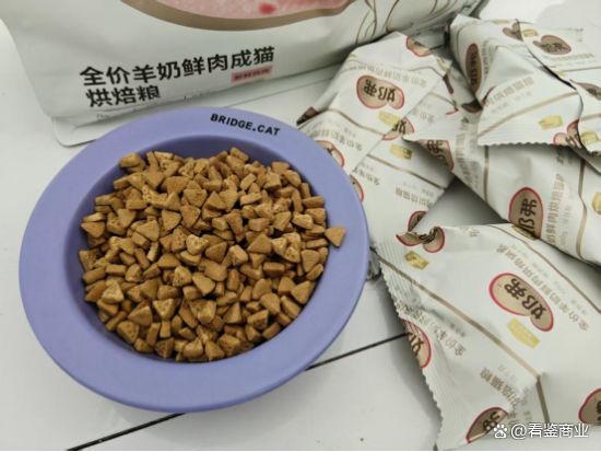 被狠狠种草的麦富迪奶弗羊奶鲜肉成猫烘焙猫粮(图3)