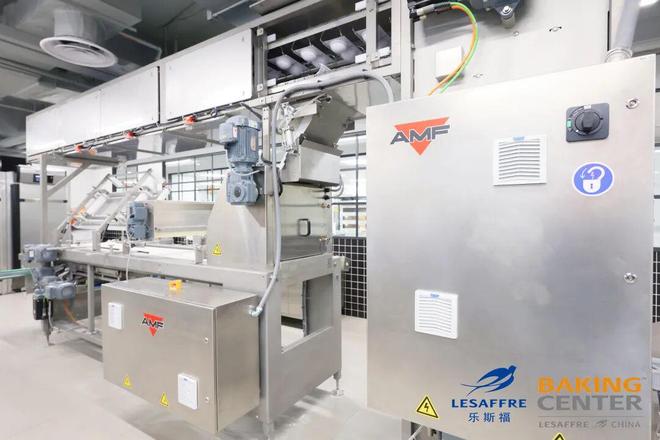 实验室+工业级生产线！这家企业在徐汇解锁从研发到量产的创新密码(图2)