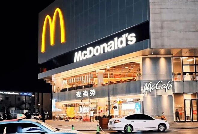 本周烘焙热搜30家烘焙品牌产品上新榜首有名！漫威与奥利奥联名BC、祐禾等品牌新品主要以草莓季为主！(图4)