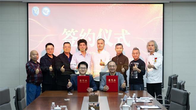 携手共筑美食高地丨广东岭南现代技师学院与佛山顺德菜发展促进会达成战略合作(图2)